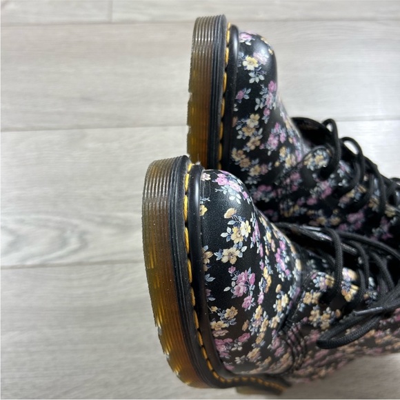 Dr Martens floral boots - Picture 5 of 5